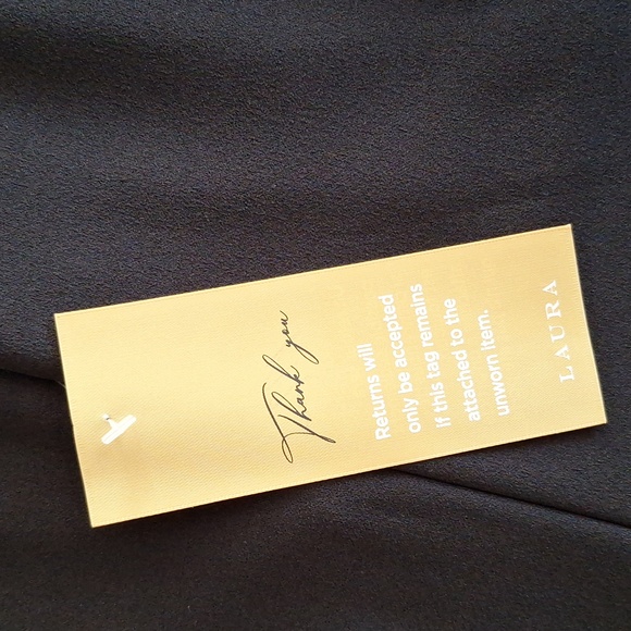 Sequin embroidered Cape sleeve dress.[8]BNWT - Picture 17 of 17